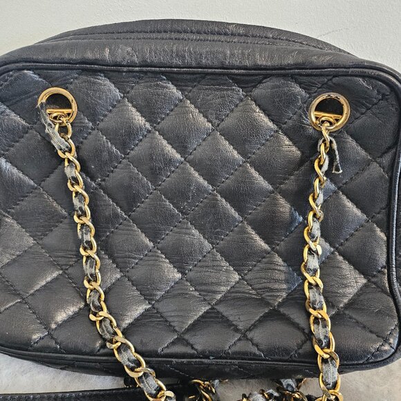 Black vintage chanel camera bag 9x7 - Picture 3 of 11